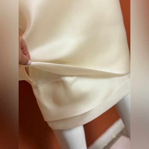 Carmen Marc Valvo Cream Pencil Skirt Set - Picture 5 of 16